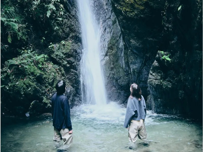 [Musashi Itsukaichi, Tokyo] "Clear streams and unexplored regions of Tokyo" guided tour: Enjoy the Akigawa Valley with electric cycling and river trekking! This is the most popular signboard tour in the area._image