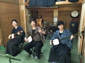 [Tokyo, Asakusa,  Tree, Ueno, Akihabara, and Ryogoku ] experience the culture of shamisen_image